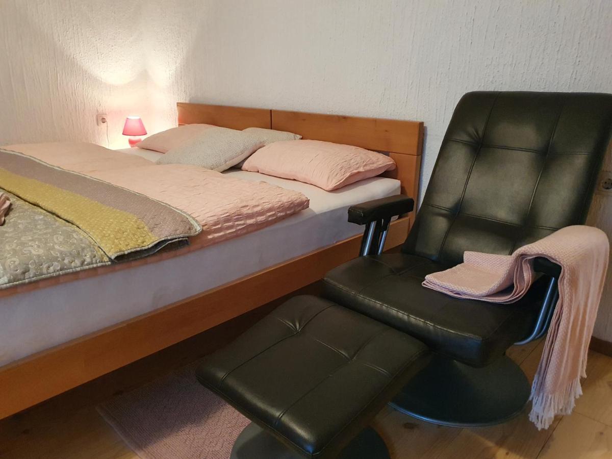 Apartma Cerknica Zewnętrze zdjęcie